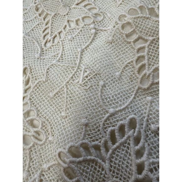 Louis Vuitton VTG Cream Lace Monogram Logo T-Shirt Top 34 FR (XS)Made in Italy - Picture 8 of 15